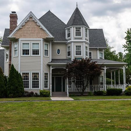 Exquisite Victorian Apartment Springfield Bagian luar foto